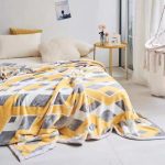 super-soft-fleece-throw-blanket-yellow-white-223272_1800x1800 (1)